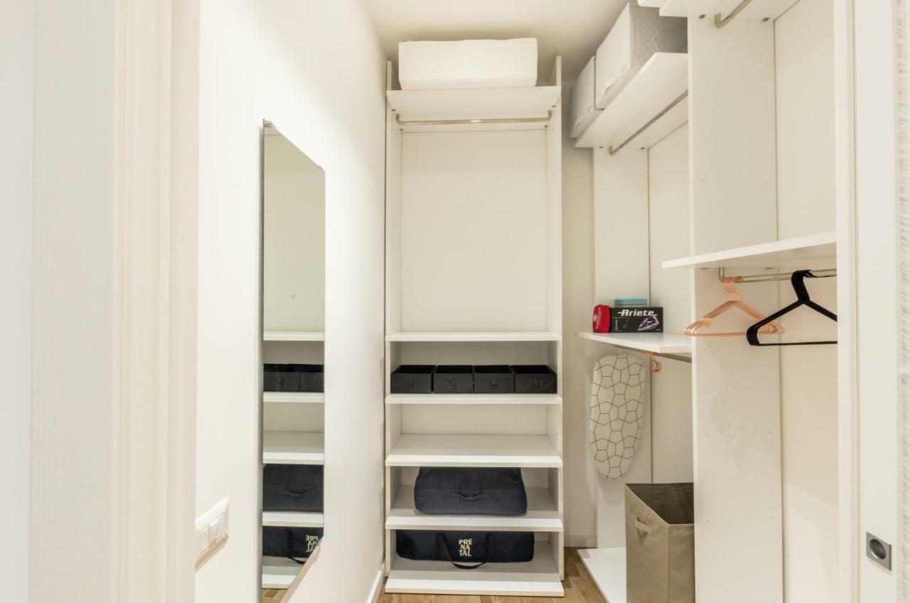 Lovely Rome Apartments - Historic City Center Exteriör bild